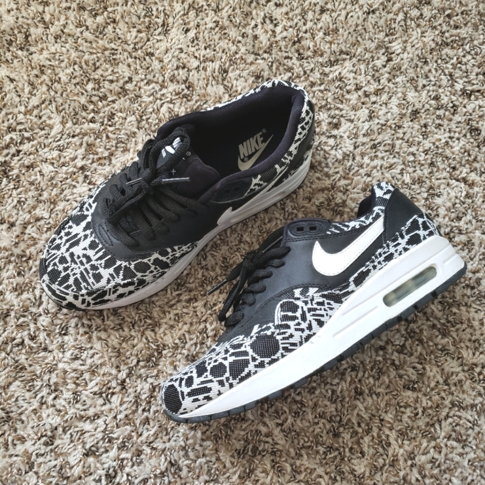 Nike Air Max 1 Jacquard Black